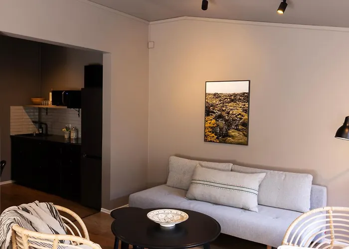 Rey Apartments